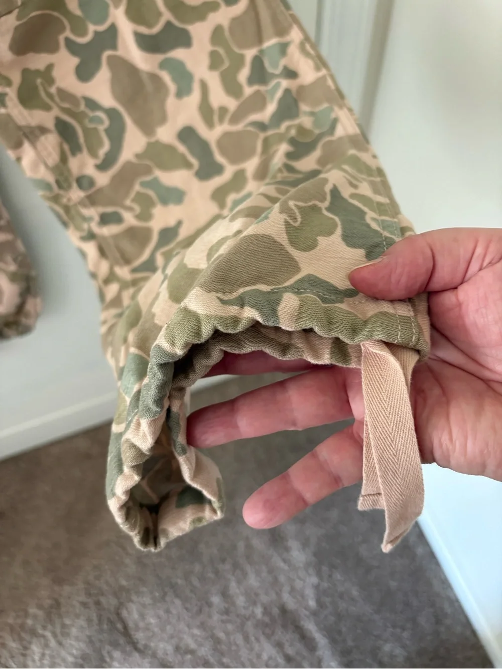 J. Crew Cinched Hem Cotton Camouflage Cargo Pants. Size 27.